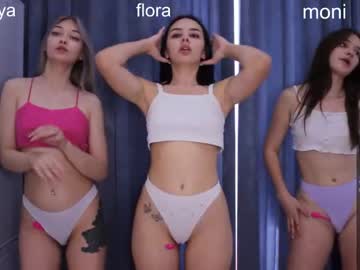 cam couple porn berrygirls image #5291751