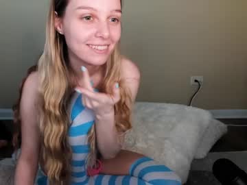 cam girl porn lily_brooke image #4549792