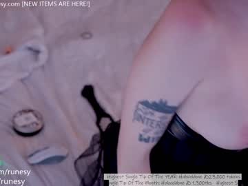 cam girl porn runesy image #4681853