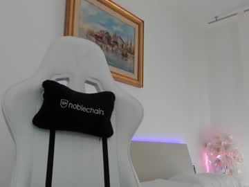 cam girl porn christine0990__ image #6468175