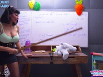 cam girl porn livecleo image #6670446