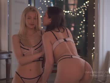 cam girl porn _2strangers image #5951577