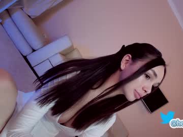 cam girl porn hollyextra image #3081780