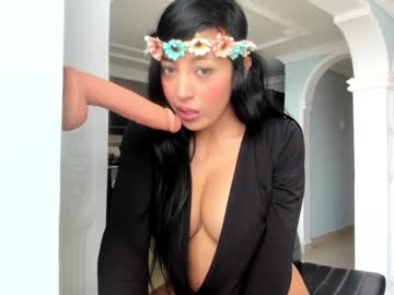 cam girl porn noemibcnz image #892430