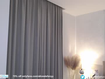 cam girl porn smileyouarehere image #5584003