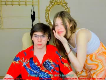 cam couple porn karolina_coy image #1832007