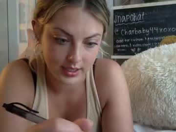 cam girl porn charlitbaker image #4650271