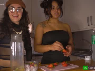 cam girl porn arletnoa image #5993474