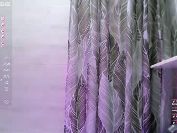 cam girl porn small_blondee image #4049241