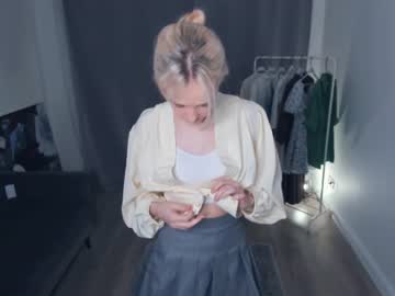 cam girl porn lili_summer image #5661230