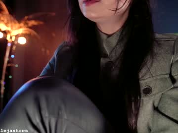 cam girl porn alejastorm image #881231