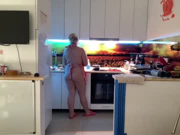cam girl porn kiradivine image #5365283