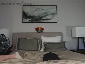 cam couple porn ari_lovexo image #3678670