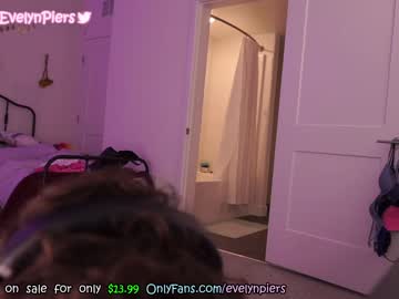 cam girl porn evelynpiers image #2346319