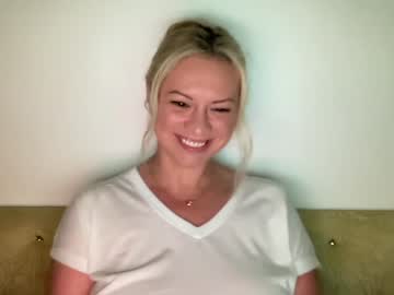cam girl porn kiradivine image #4342990