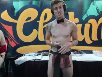 cam couple porn ryanrailer image #2244106