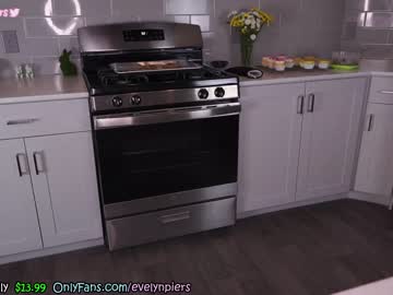cam girl porn evelynpiers image #4115549
