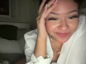 cam girl porn heyimella image #6360001