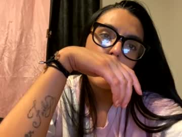 cam girl porn rayraybaebae image #6992467
