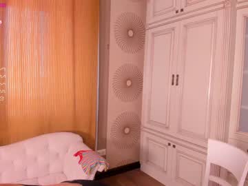 cam girl porn happiness_call image #4183002