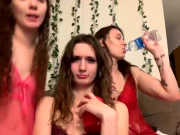 cam girl porn kylieexoxoxo2432 image #6516930
