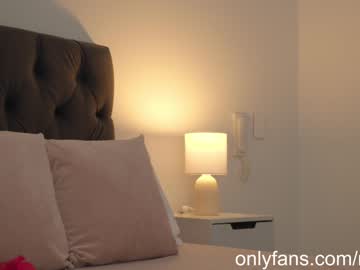 cam girl porn naughtysammx image #6623953