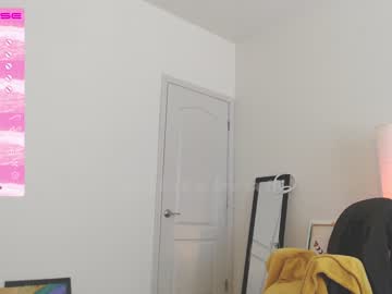 cam girl porn petitebrat image #4714698