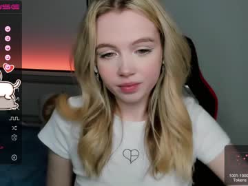 cam girl porn small_blondee image #3725791