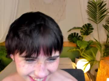 cam girl porn helenblash image #3257440