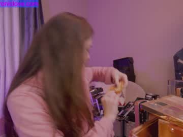 cam girl porn chroniclove image #3478329