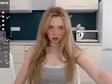 cam girl porn small_blondee image #1980891