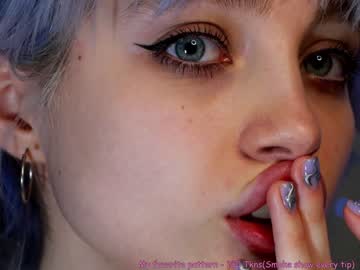 cam girl porn enncandy image #3863386