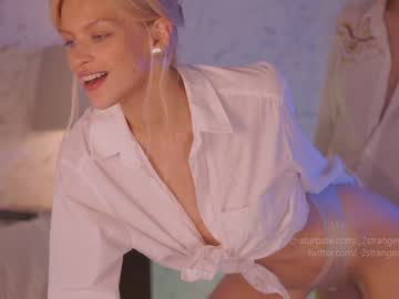 cam girl porn _2strangers image #2503874