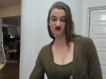 cam girl porn femmefatale14 image #4558591