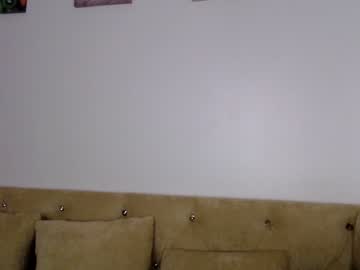 cam girl porn kiradivine image #1683230