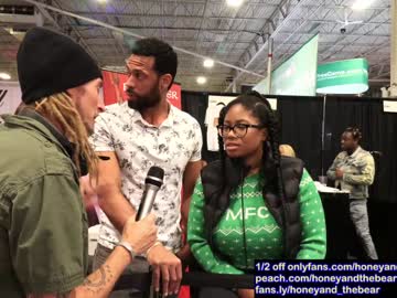 cam couple porn honeyand_thebear image #642209