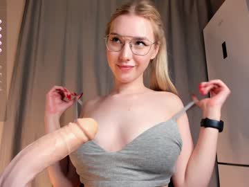 cam girl porn nerdy_freyua image #5187348