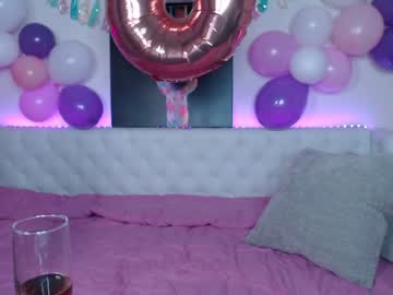 cam girl porn holihurricane image #1097380