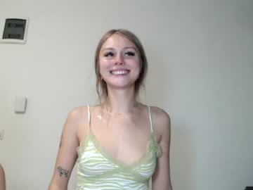 cam couple porn ellie_mcqueen image #3206127