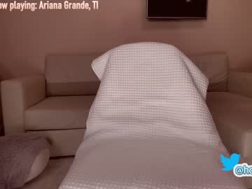 cam girl porn hollyextra image #806579