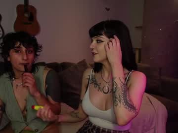 cam couple porn tofuskies image #3116081