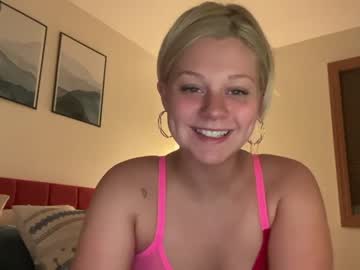 cam couple porn 2prettylittlething2 image #5089538