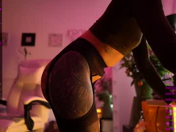 cam girl porn kronniekray image #1996369