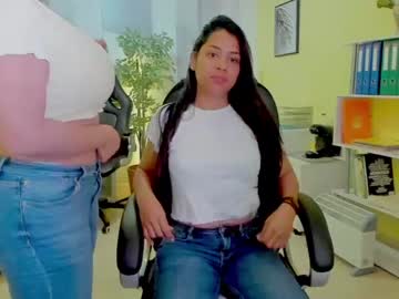 cam couple porn bluebooxxx image #1708827