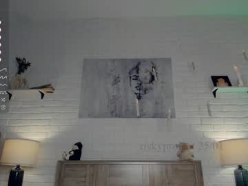 cam girl porn riskyproject image #6225451
