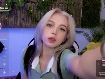 cam girl porn small_blondee image #4768036