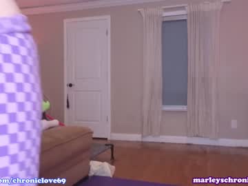 cam girl porn chroniclove image #5562555