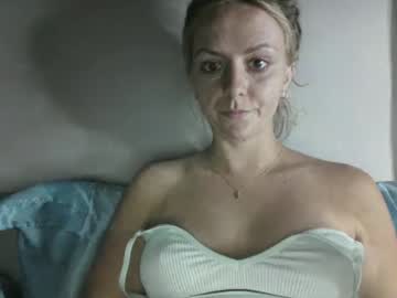 cam girl porn mollyharttt image #7084560