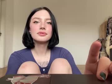 cam tranny porn evelynforever image #4411607