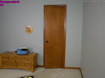 cam girl porn 19honeysuckle image #2968918
